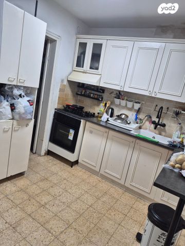 דירה, יהודה בורלא 16, נווה אלון, עכו
