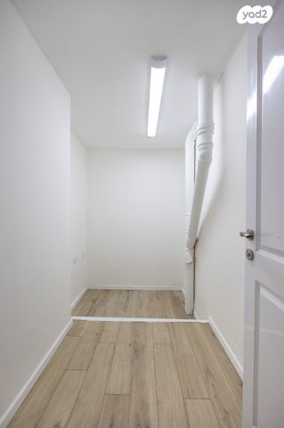 דירה, דרך עזה 37, רחביה, ירושלים