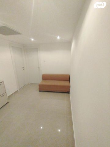 דירה, הרב גורן 9, נאות שקמה, ראשון לציון