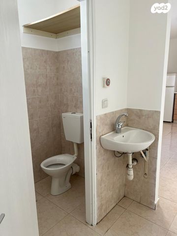 דירה, הראשונים 21, גבעת רוקח, בני ברק