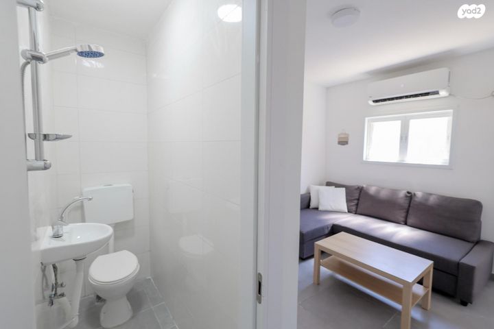 דירה, ירושלים 72, לב העיר, בת ים