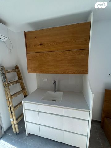 דירת גן, מרדכי אנילביץ' 7, גבעת הרקפות, גבעת תל חי, קרית אתא