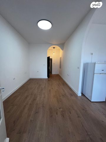 דירה, החלוץ 65, שוק תלפיות, חיפה