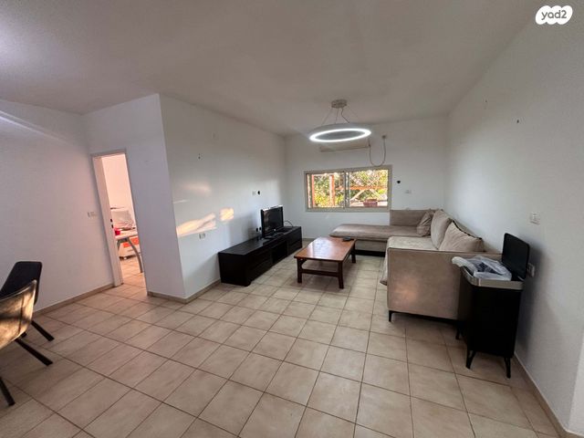 דירת גן, הדקל 1, עין יעקב, עין יעקב