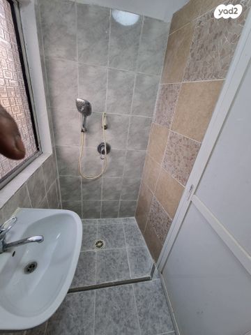 דירה, חרמון 17, נאות שז"ר, יבנה