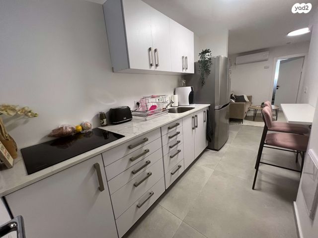 יחידת דיור, האשל 15, אורנית, אורנית