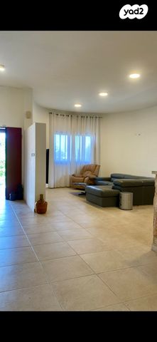 בית פרטי/ קוטג', הראשונים 1, פורת, פורת