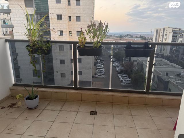 דירה, שדרות רובע יזרעאל 36, רובע יזרעאל סביוני העמק, עפולה