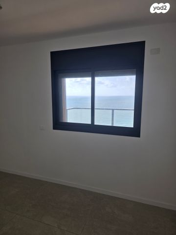 דירה, הביכורים 4, עין התכלת, נתניה