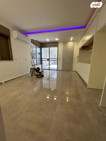 דירת גן, מרדכי אנילביץ' 7, גבעת הרקפות, גבעת תל חי, קרית אתא