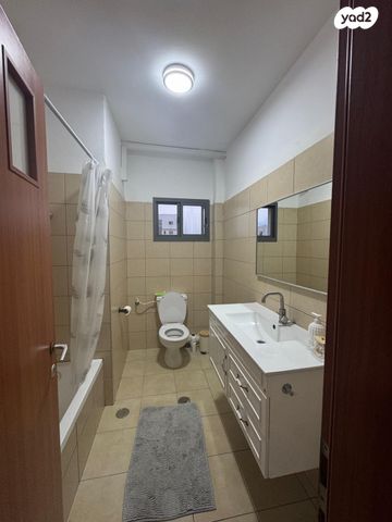 דירה, שדרות רובע יזרעאל 36, רובע יזרעאל סביוני העמק, עפולה