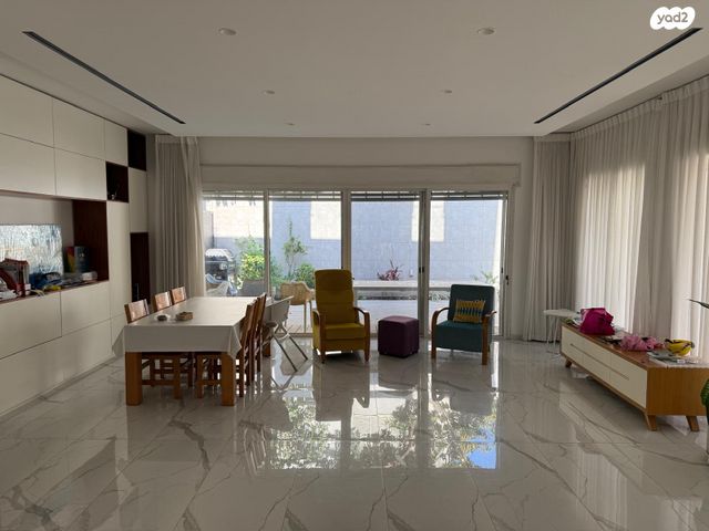 בית פרטי/ קוטג', דרך המלך 125, רמת הדר, גבעת שמואל