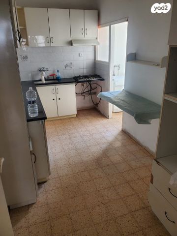 דירה, שבטי ישראל 45, מרכז העיר, סביניה, הוותיקה, קרית ביאליק