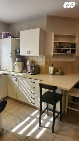 ח.נ. ביאליק 1