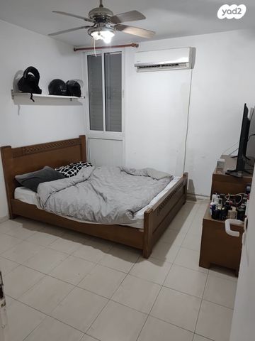 דירה, יצחק שדה 9, יצחק שדה, אזור