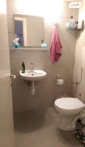 מרתף/ פרטר, ויצמן 43, הצפון החדש - כיכר המדינה, תל אביב יפו