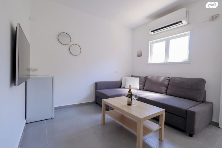 דירה, ירושלים 72, לב העיר, בת ים