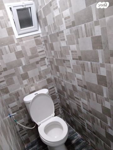 יחידת דיור, שדרות יעלים 70, שכונה ה', באר שבע