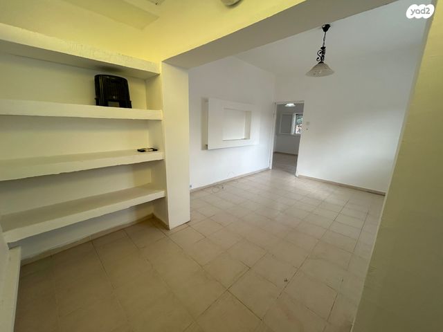 יוסף אהרונוביץ' 3