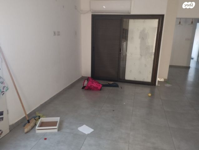 בית פרטי/ קוטג', החורש 1, שפיר, שפיר