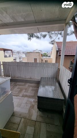 דירה, דרך תא"ל אורי בראון 20, רובע ב', אריאל