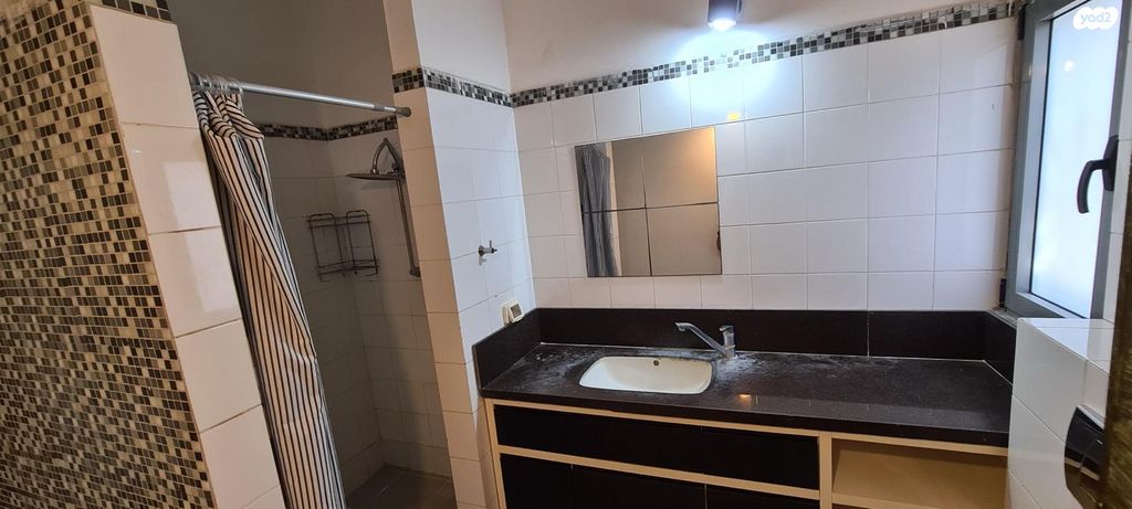 דירת גן, זית 212, שדי חמד, שדי חמד