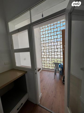 דירה, החלוץ 65, שוק תלפיות, חיפה