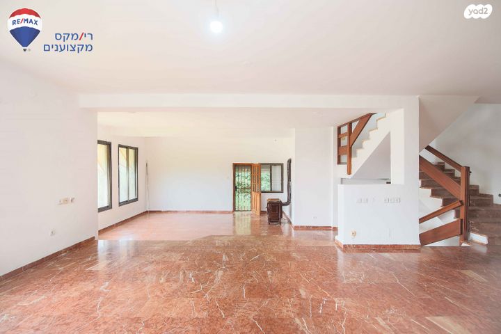 דו משפחתי, מרדכי 78, קרית עמל, קרית טבעון