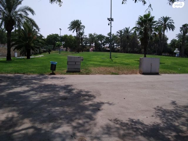 שדרות יעלים 70