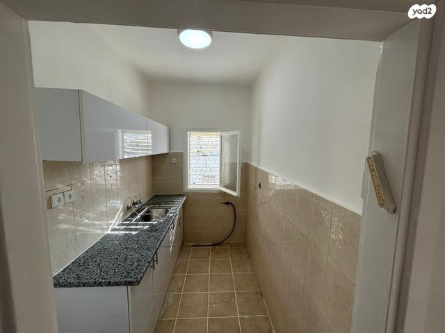 דירה, יוסף אהרונוביץ' 3, נווה רמז, חולון