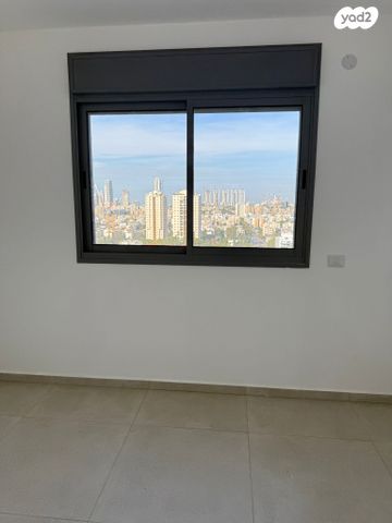 דירה, יעקב פיכמן 5, קרית אילון, חולון