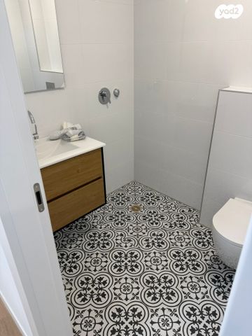 דירה, תוצרת הארץ 5, נחלת יצחק, תל אביב יפו