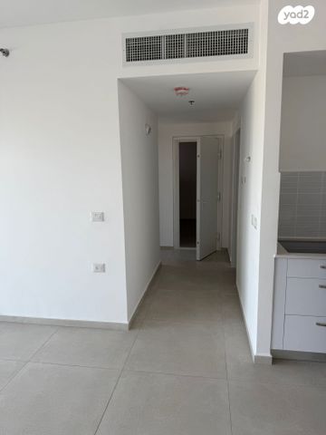 דירה, יעקב פיכמן 5, קרית אילון, חולון