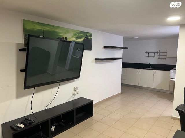 יחידת דיור, נורית 12, שאר העיר, עומר