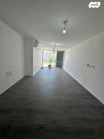 דירה, לוי אשכול 9, לב מוצקין, בנה ביתך, קרית מוצקין