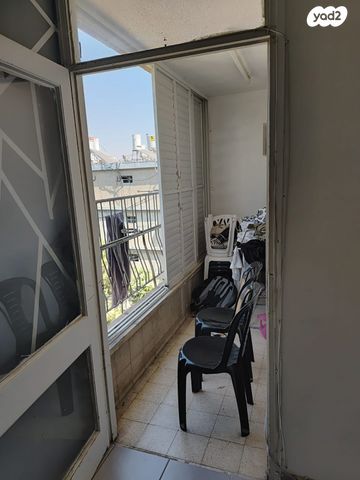 דירה, יצחק שדה 9, יצחק שדה, אזור