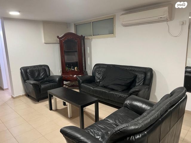 יחידת דיור, נורית 12, שאר העיר, עומר