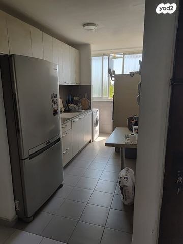 דירה, יצחק שדה 9, יצחק שדה, אזור