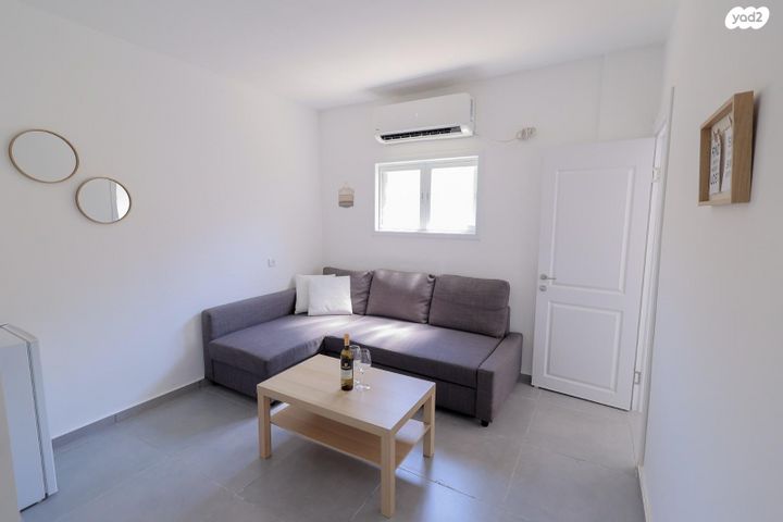 דירה, ירושלים 72, לב העיר, בת ים