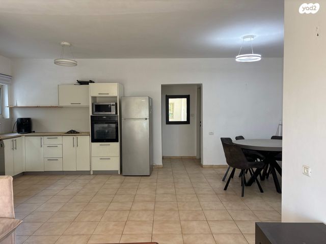 דירת גן, הדקל 1, עין יעקב, עין יעקב