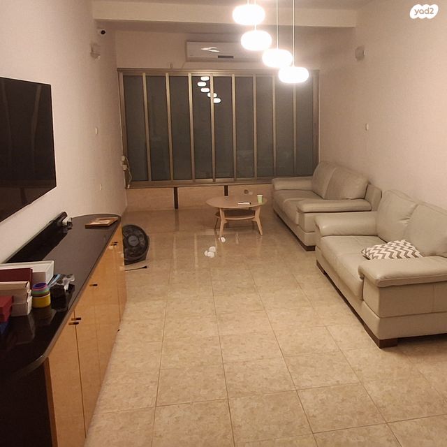 דירה, הרא"ה 67, שכונת הלל, רמת גן