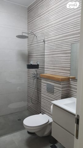 יחידת דיור, עץ השדה 92, אדמית / יערית, שלומי