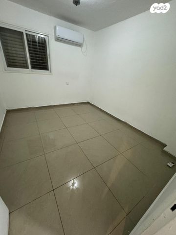 דירה, דרך עכו חיפה 221, אביבים, קרית מוצקין