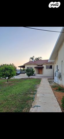 בית פרטי/ קוטג', הראשונים 1, פורת, פורת