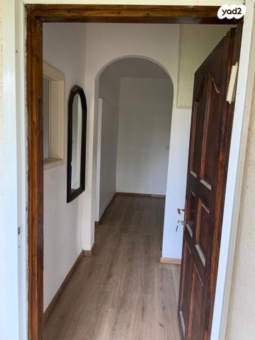 דירה, אגמית 1, כפר ברוך, כפר ברוך