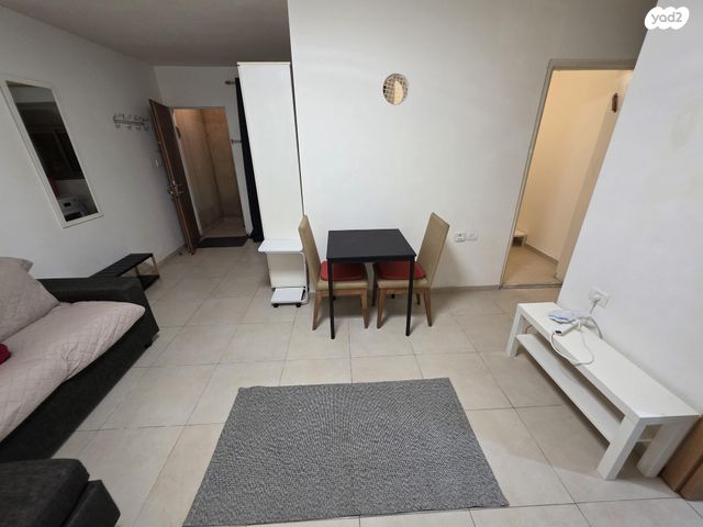 יחידת דיור, דוד רחל שרעבי 8, נווה אליעזר וכפר שלם מזרח, תל אביב יפו