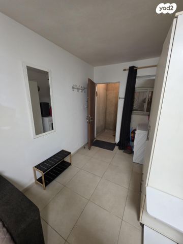 יחידת דיור, דוד רחל שרעבי 8, נווה אליעזר וכפר שלם מזרח, תל אביב יפו