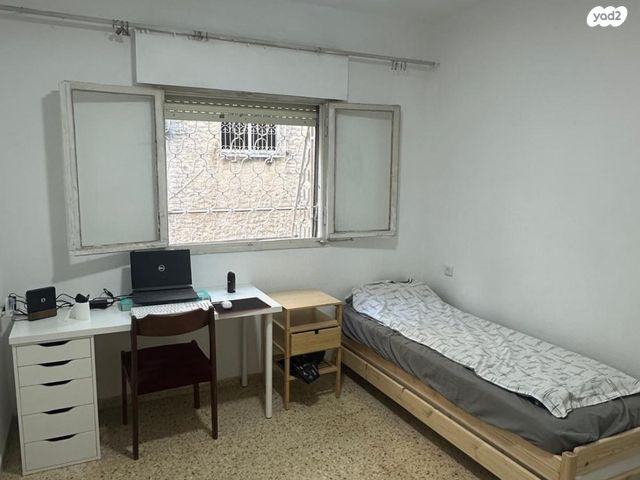 דירה, מדרגות שפינוזה 4, הדר עליון, חיפה