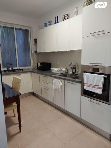 דירה, דרך זאב ז'בוטינסקי 21, תל גיבורים, בני ברק