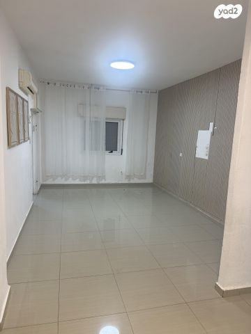 דירה, דוד רזיאל 24, תל עמל, חיפה